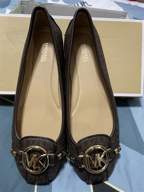 michael kors doll shoes price